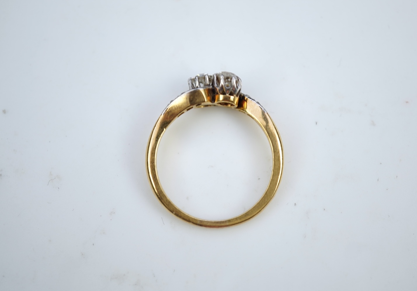 A diamond toi et moi ring, early 20th century